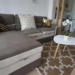 Апартаменты Camoes Studiogeral *