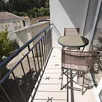 Апартаменты Camoes Studiogeral