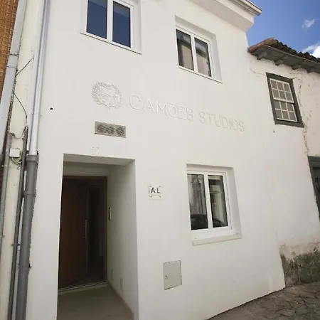 Camoes Studiogeral شقة *