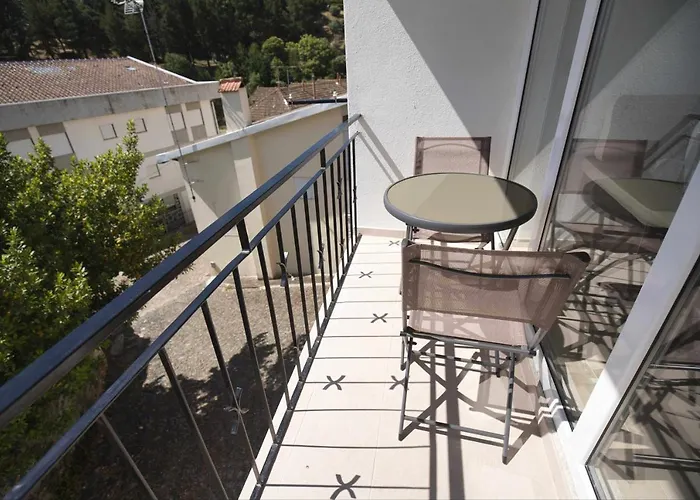 شقة Camoes Studiogeral