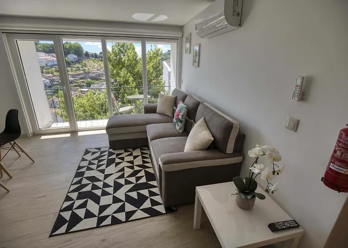 Camoes Studiogeral Lejlighed