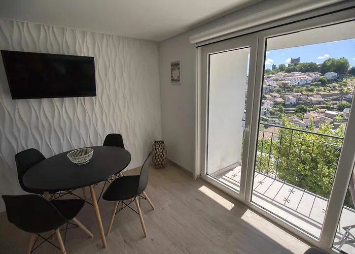 Lägenhet Camoes Studiogeral Bragança